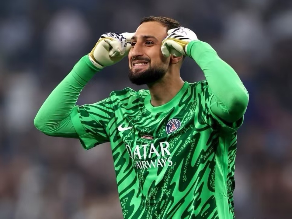 场正在被两, 与水晶宫的 场正在被两, 与水晶宫的