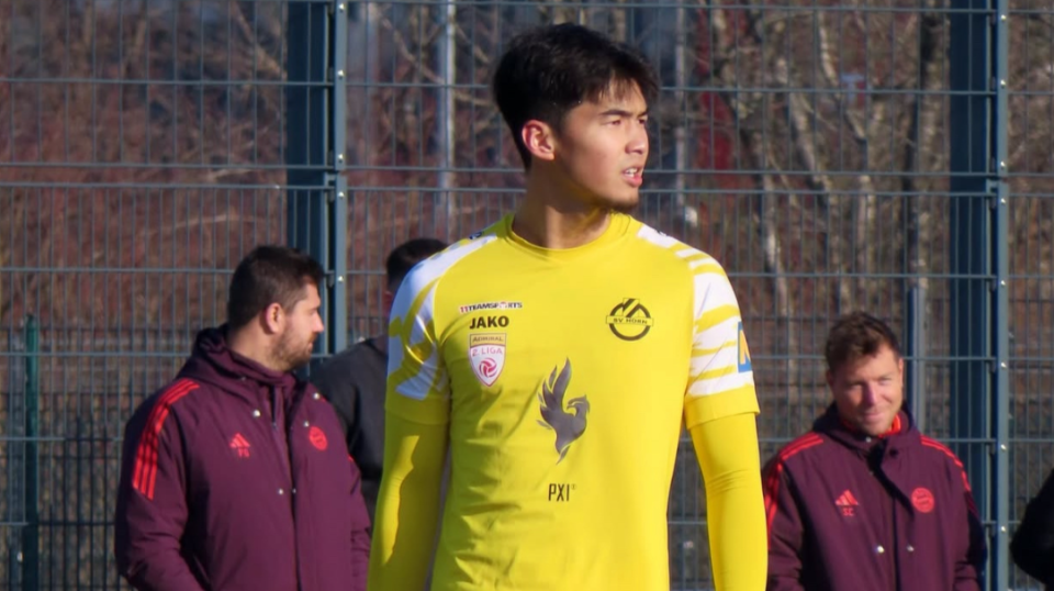 阿图尔射门 阿图尔射门