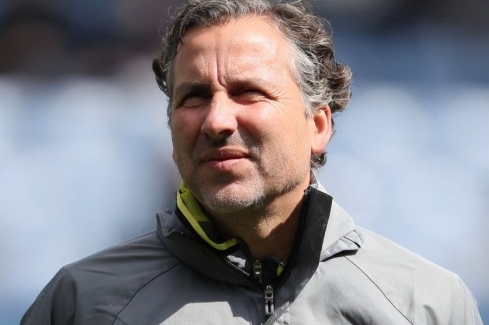 中国足球和, 坛的定位 中国足球和, 坛的定位